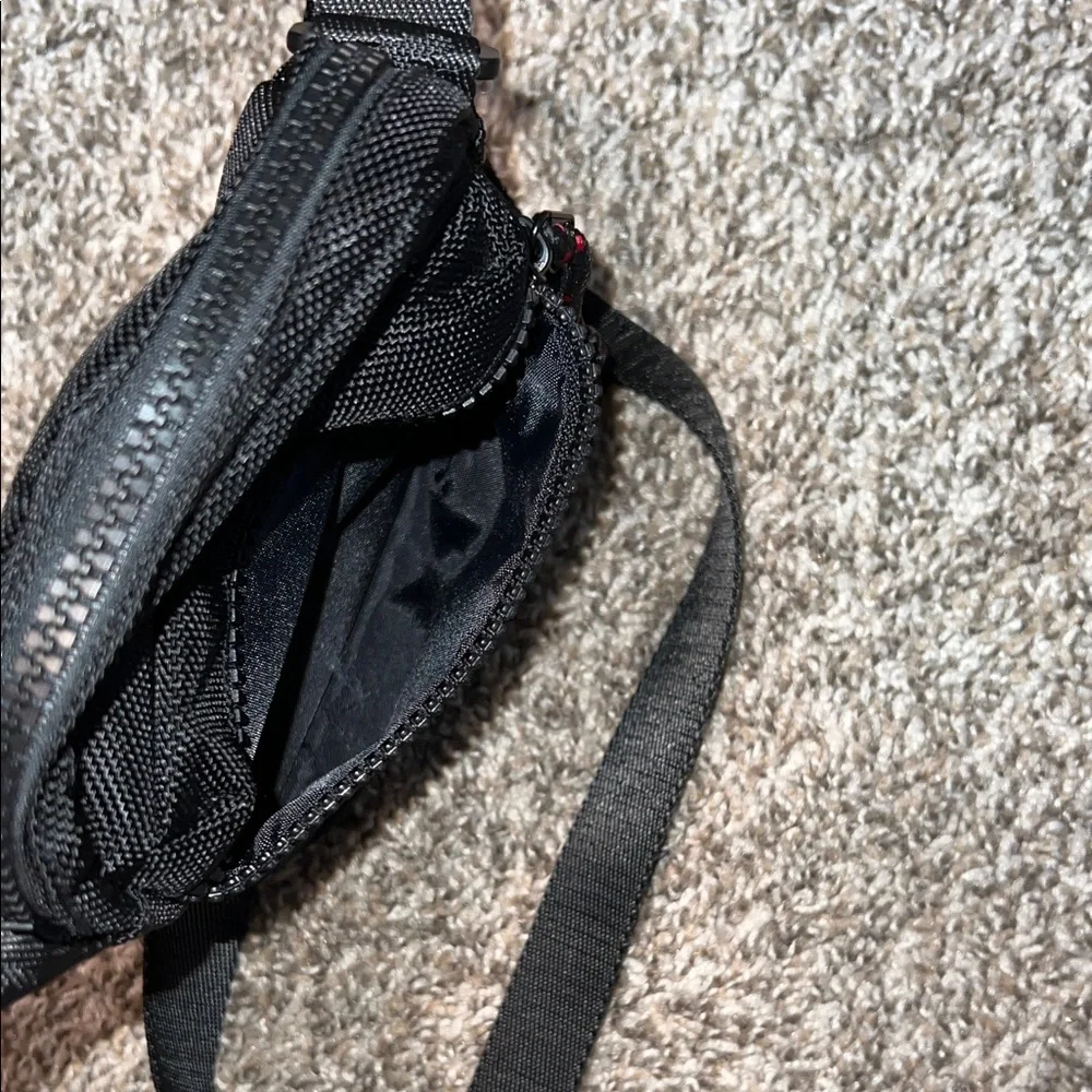 Jordan Compact Black Messenger Bag with Red Logo - Picture 4 of 5